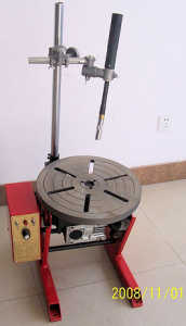 Сварочный позиционер малой грузоподъёмности с держателем для горелки Модель BY-100C